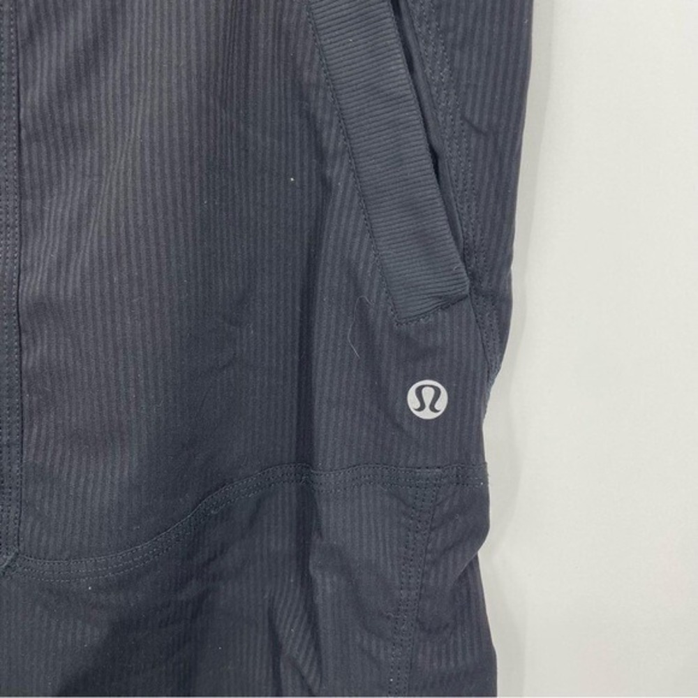 lululemon Dance Studio Crop Pants Size 6 black stripe - Picture 2 of 6